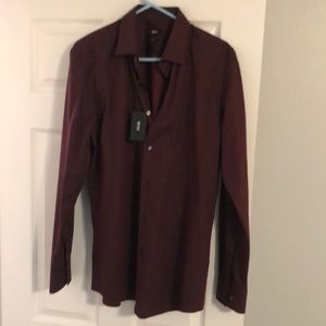 Hugo Boss slim fit dress shirt.  Red and black.